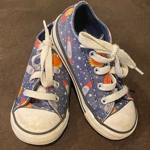 Toddler kids lace up sneakers Converse space print GUC